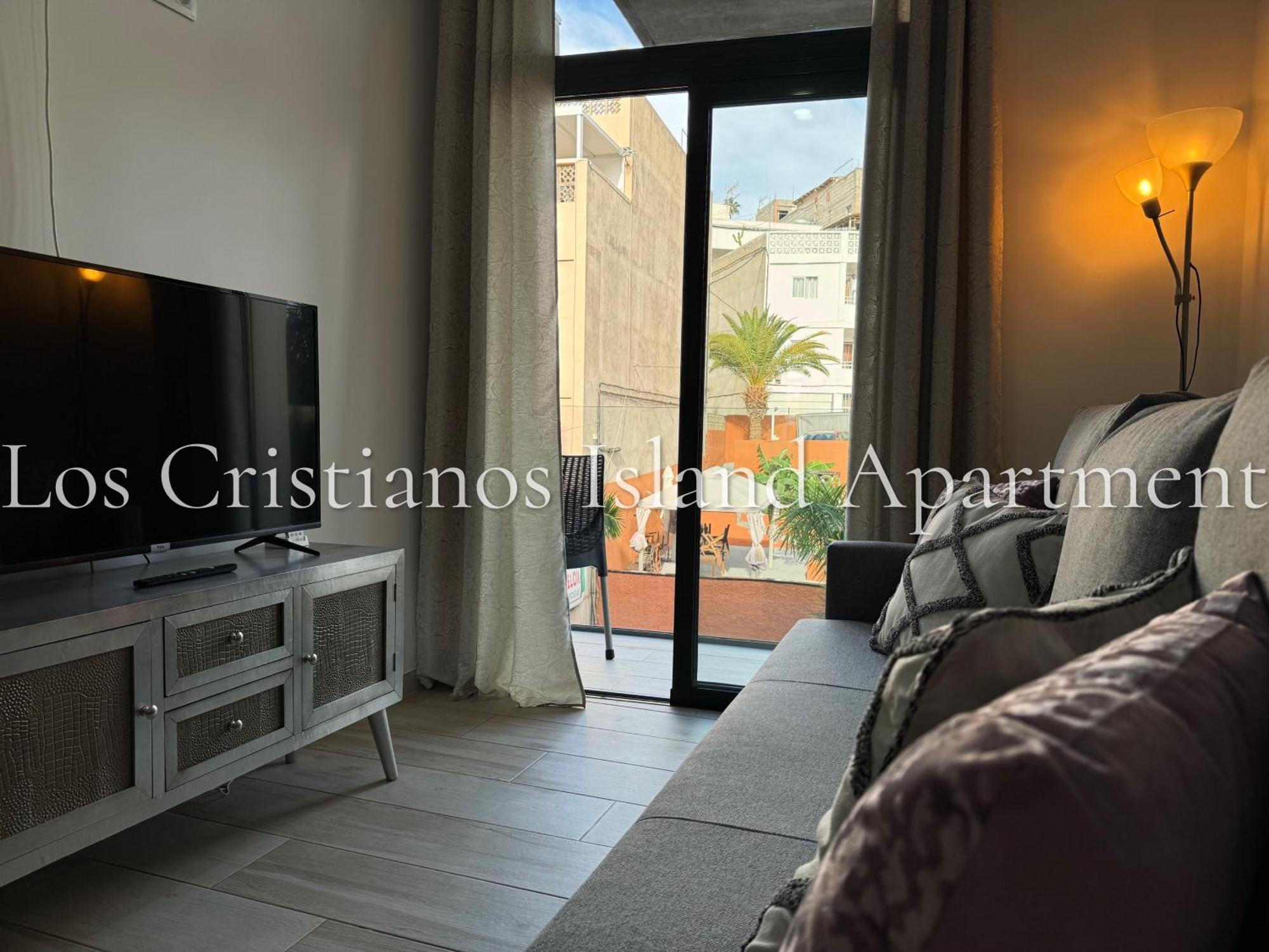 Cristianos Island Apartment *
